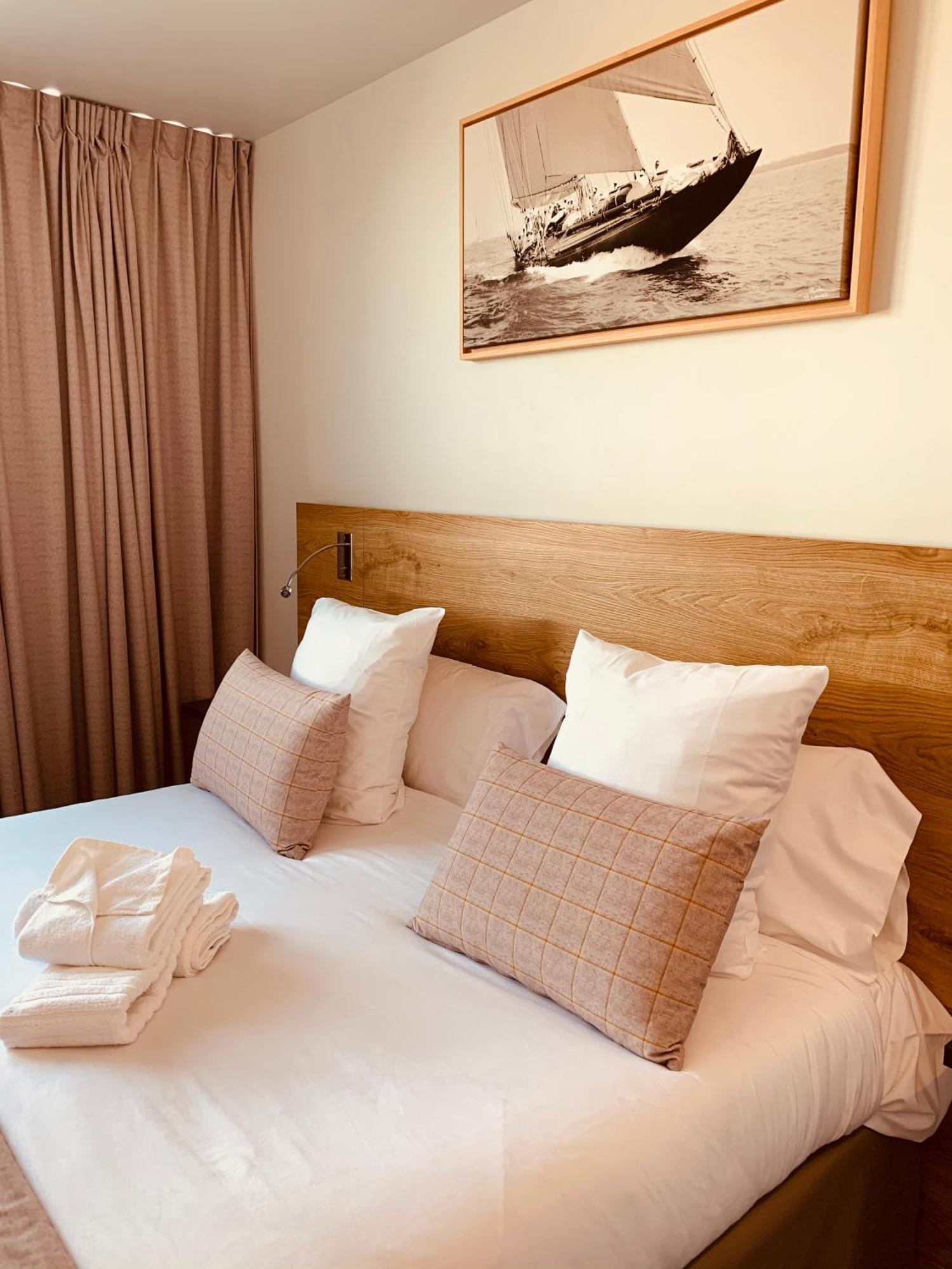 Le Nautica Hotel Perros-Guirec Buitenkant foto